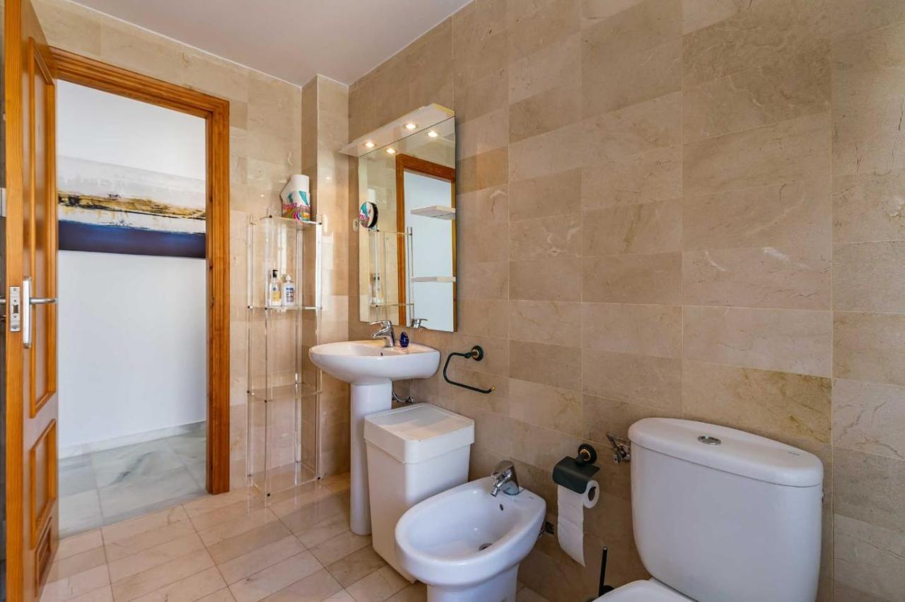 Fuengirola Los Boliches Paseo Maritimo Rey De Espana Esquina Lope De Vega 1 Dormitorio Mas Sofa Cama Salon Mas Cama Supletoria Luaran gambar